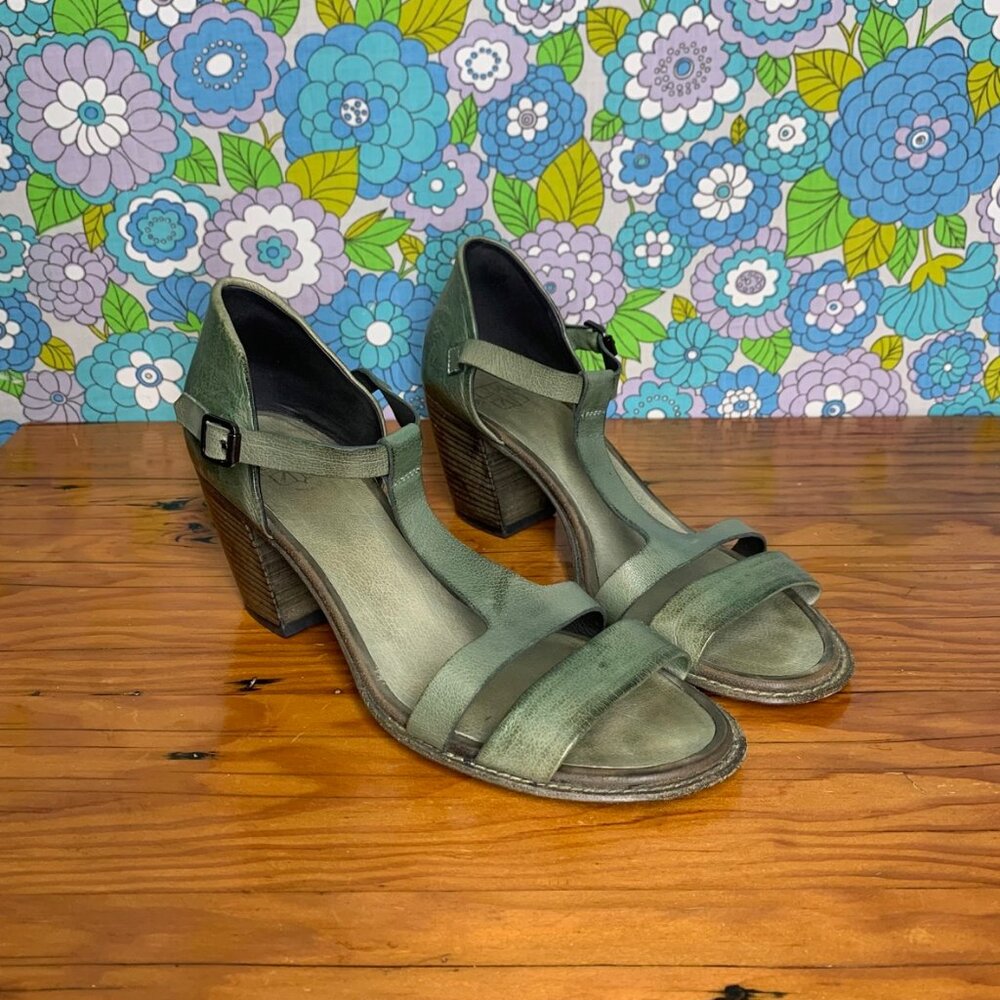 Pantanetti Green Heeled Leather Sandals Size:40 (US Size:10)